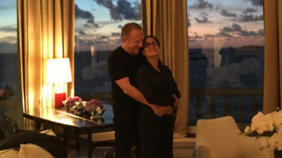 Salma Hayek con su marido