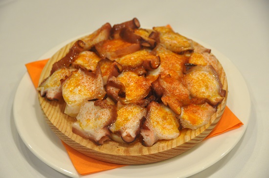 Pulpo a la gallega.