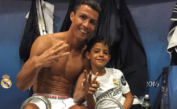 Cristiano Ronaldo y su hijo