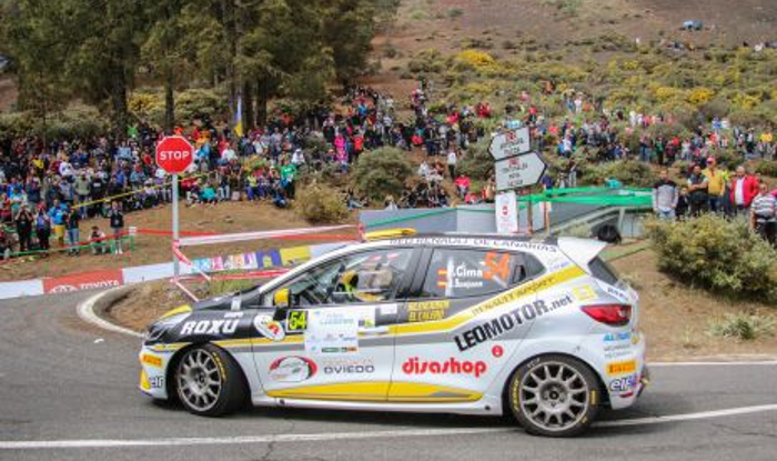 Trofeo Clio R3T en Canarias: triunfo del piloto asturiano Fran Cima