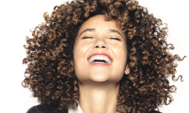 Descubre lo último para el cabello ondulado y rizado. ¡Te va a encantar!
