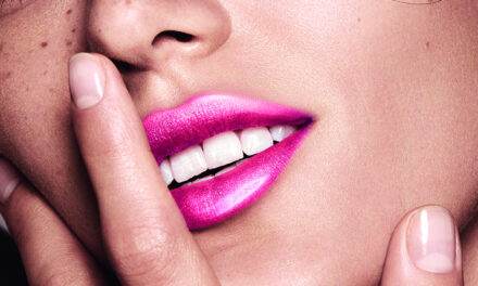Lip Comfort Oil Shimmer, más que un gloss ¡es un tratamiento para los labios!
